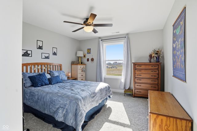 4285 Ironclad Drive, Bargersville, IN 46106