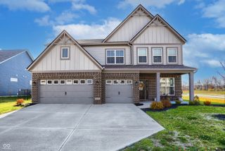 4285 Ironclad Drive, Bargersville, IN 46106