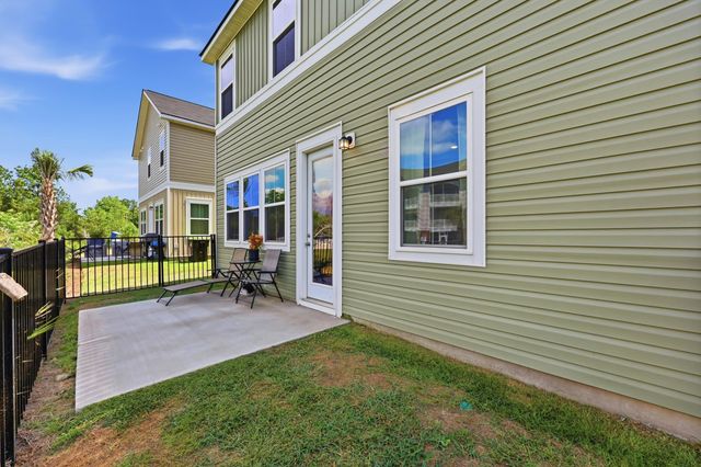 122 Cypress Hollow Dr., Little River, SC 29566