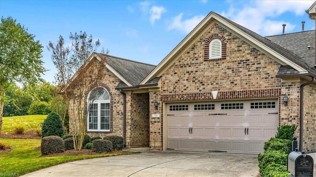 720 Carneros Circle, High Point, NC 27265
