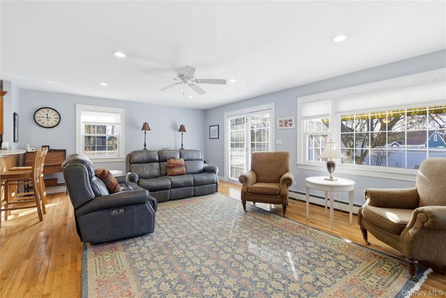 29 Norwich Avenue, Lynbrook, NY 11563