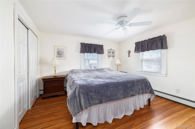 29 Norwich Avenue, Lynbrook, NY 11563