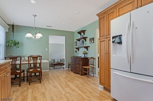 140 Flintlock Rd, Parsippany-troy Hills Twp., NJ 07950