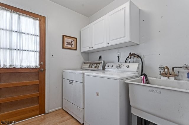 140 Flintlock Rd, Parsippany-troy Hills Twp., NJ 07950