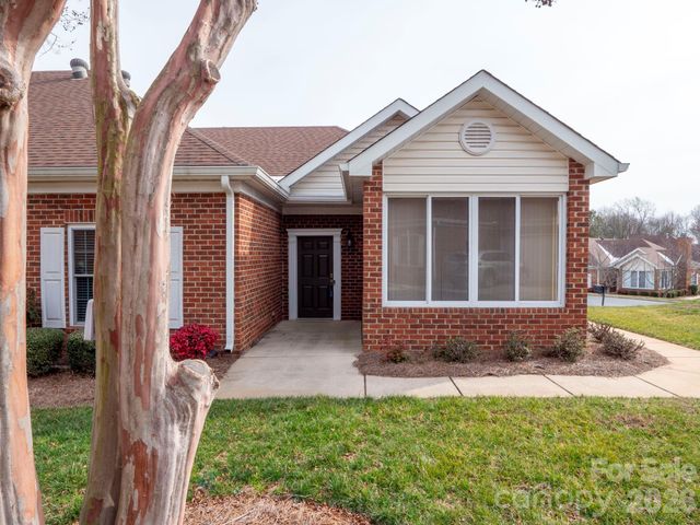 8278 Windsor Ridge Drive, Charlotte, NC 28277