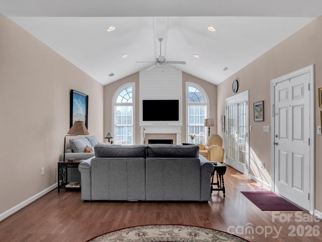 8278 Windsor Ridge Drive, Charlotte, NC 28277