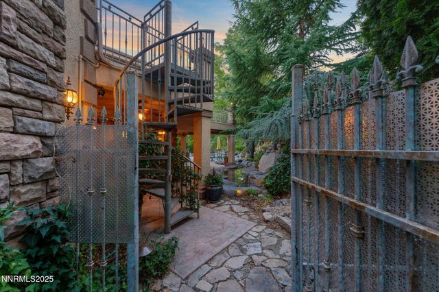 2415 Marina Circle, Reno, NV 89519