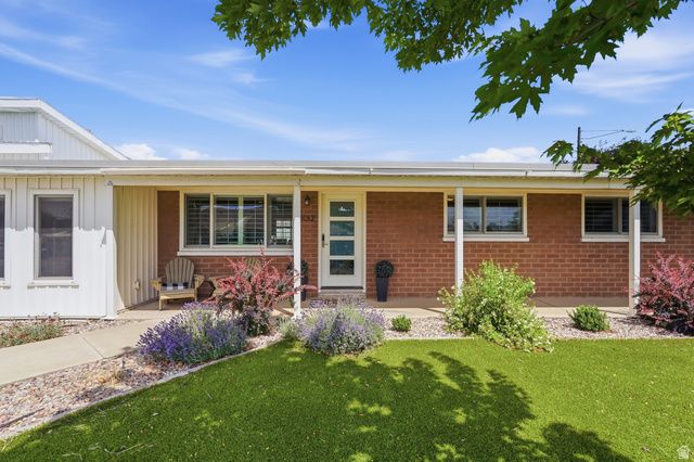 1012 N 400 W, Bountiful, UT 84010