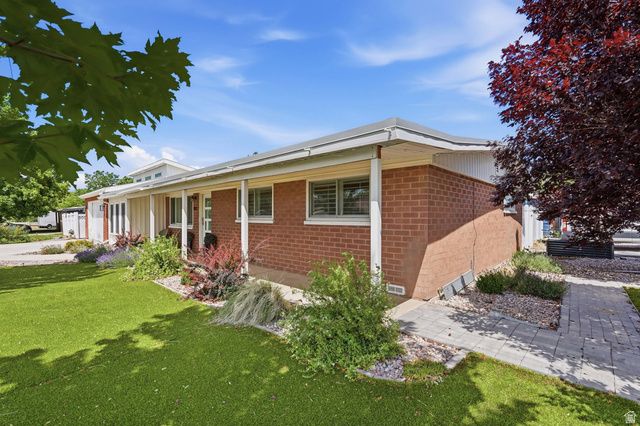 1012 N 400 W, Bountiful, UT 84010