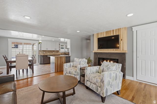 1012 N 400 W, Bountiful, UT 84010