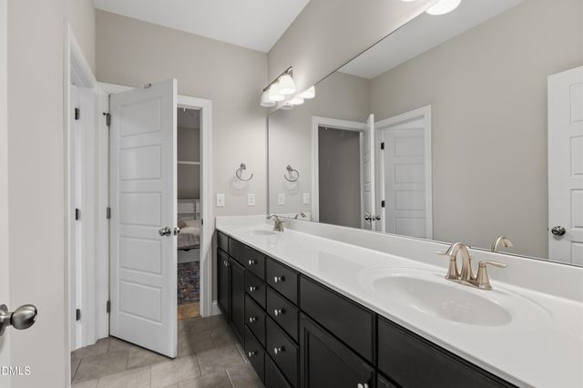 7421 Stonehenge Farm Lane, Raleigh, NC 27613