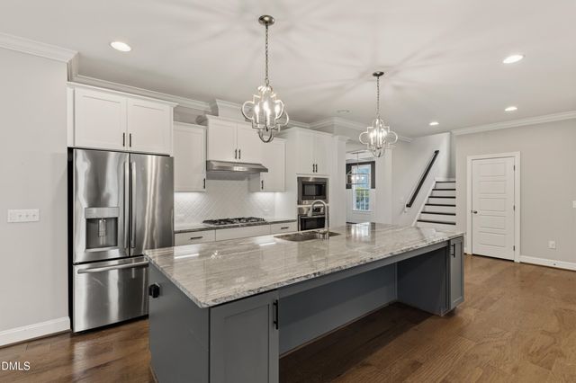 7421 Stonehenge Farm Lane, Raleigh, NC 27613