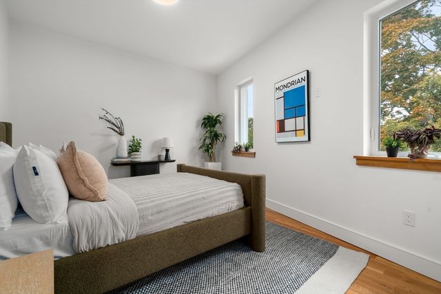 58 Kent 404, Brookline, MA 02445