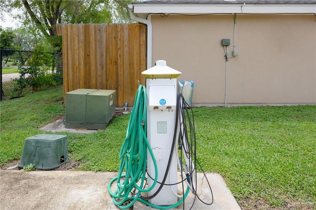 3903 Lark Drive, Mission, TX 78572