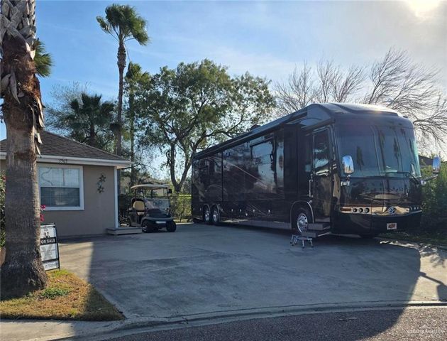 3903 Lark Drive, Mission, TX 78572