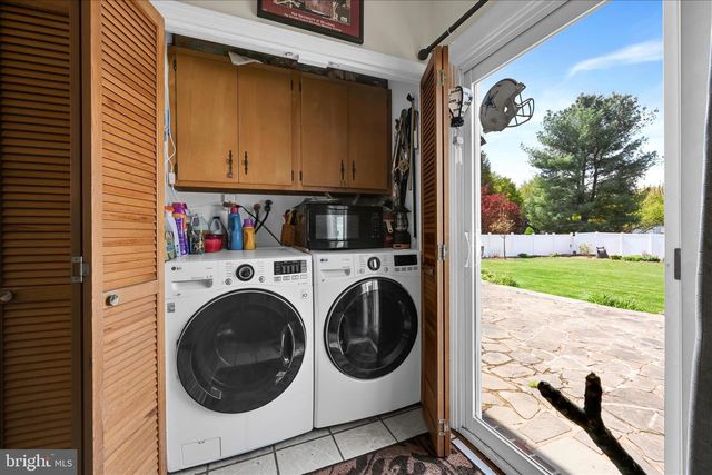 878 CHURCH ST, Landisville, PA 17538