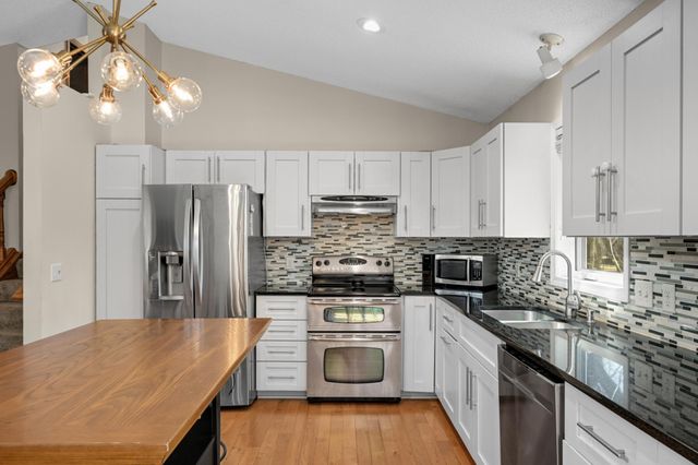 1840 129th Lane NE, Blaine, MN 55449