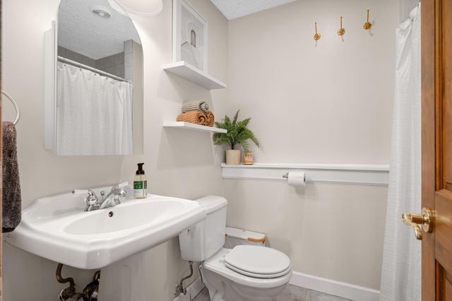 1840 129th Lane NE, Blaine, MN 55449