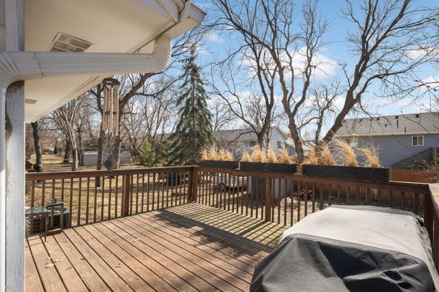 1840 129th Lane NE, Blaine, MN 55449