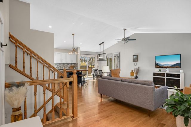 1840 129th Lane NE, Blaine, MN 55449