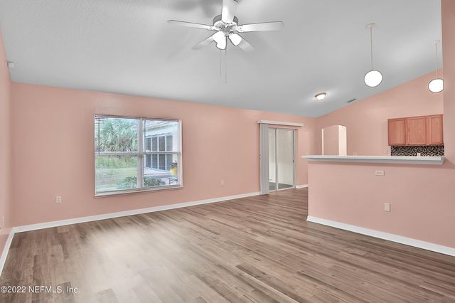 11 WHEATFIELD Drive, Palm Coast, FL 32164