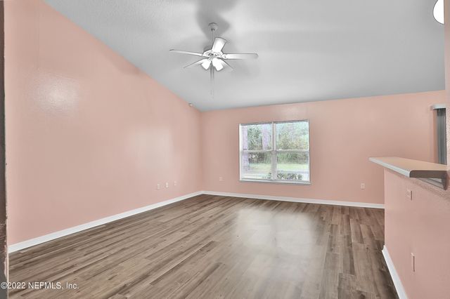 11 WHEATFIELD Drive, Palm Coast, FL 32164