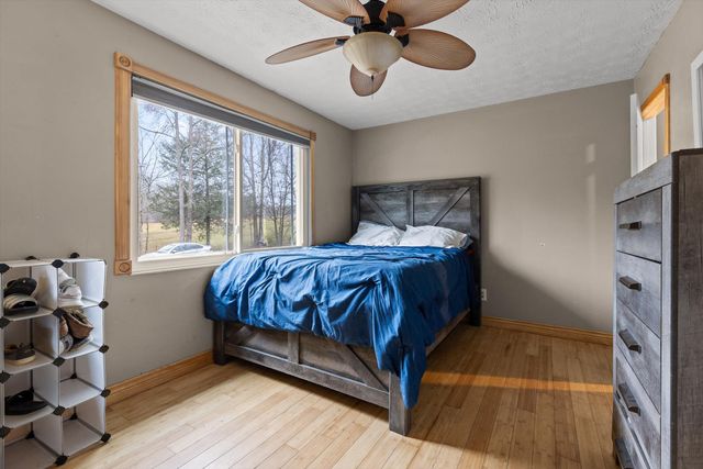 321 Thacker Lane, Etowah, TN 37331