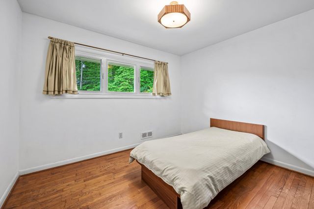 618 LAKE DR, Baltimore, MD 21286