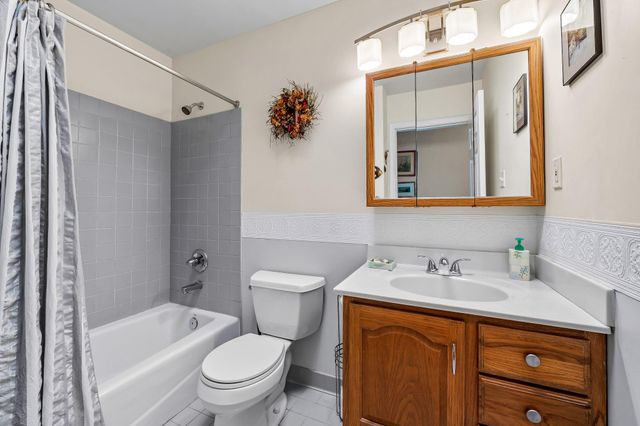 618 LAKE DR, Baltimore, MD 21286