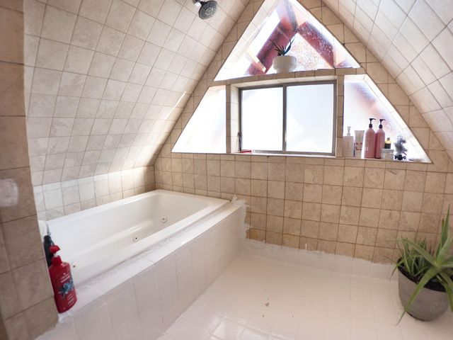 1803 Washington Drive, Miami, OK 74354