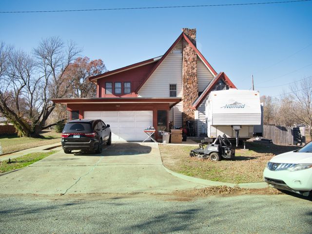 1803 Washington Drive, Miami, OK 74354