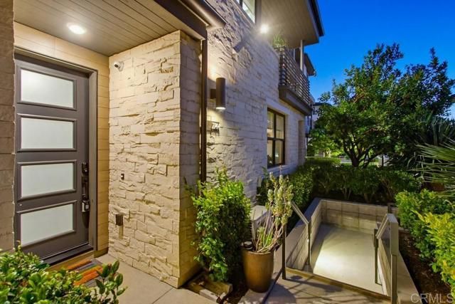 2744 Via Alta Place, San Diego, CA 92108