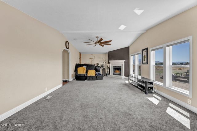 9185 Navajo Trail, Stagecoach, NV 89429