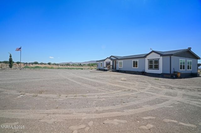 9185 Navajo Trail, Stagecoach, NV 89429