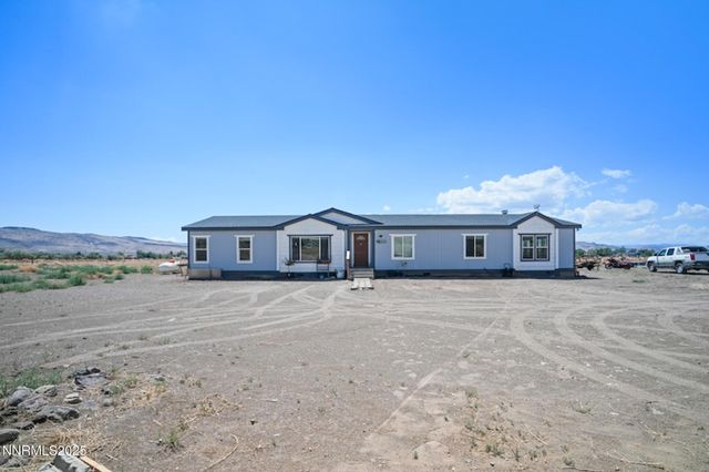 9185 Navajo Trail, Stagecoach, NV 89429