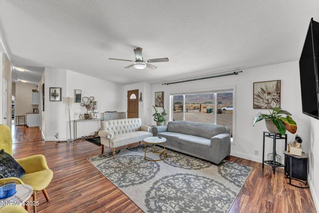 9185 Navajo Trail, Stagecoach, NV 89429