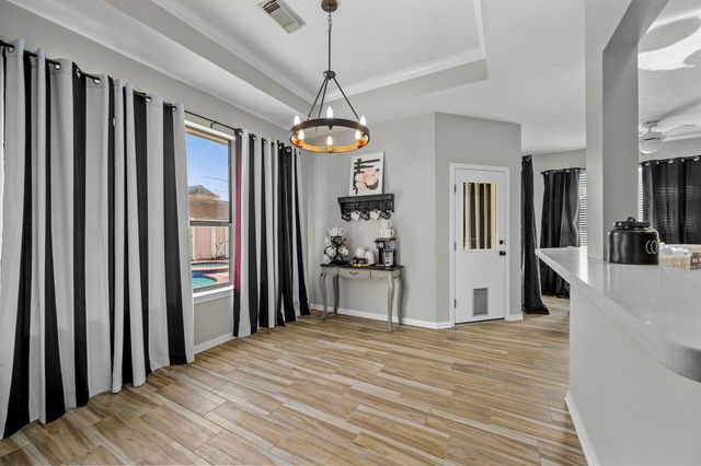 12302 Fisher Drive, Mont Belvieu, TX 77523