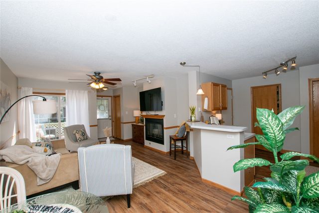 1311 SE Delaware Avenue 5, Ankeny, IA 50021