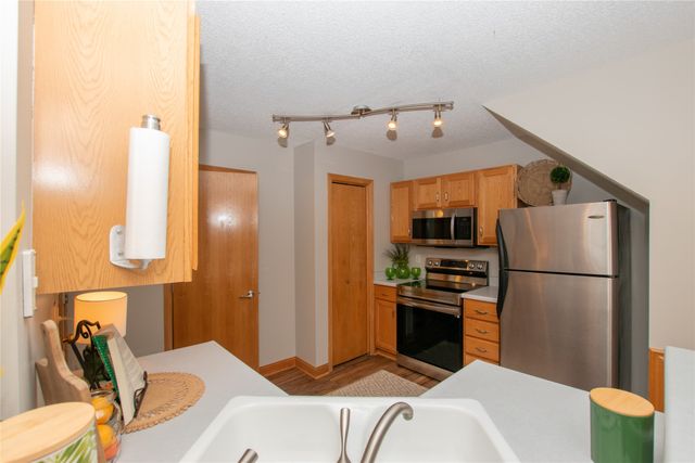 1311 SE Delaware Avenue 5, Ankeny, IA 50021