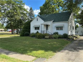 139 N Franklin St, Prospect Boro, PA 16052