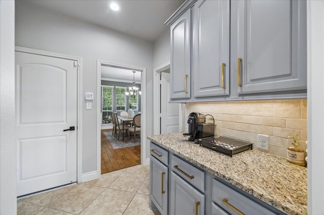 13619 Breakwater Path Loop, Houston, TX 77044