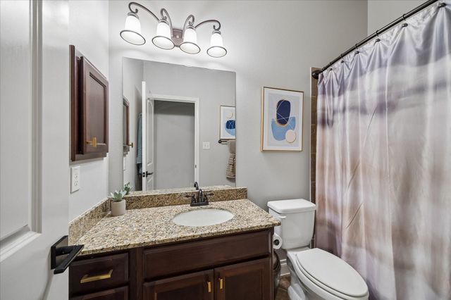 13619 Breakwater Path Loop, Houston, TX 77044