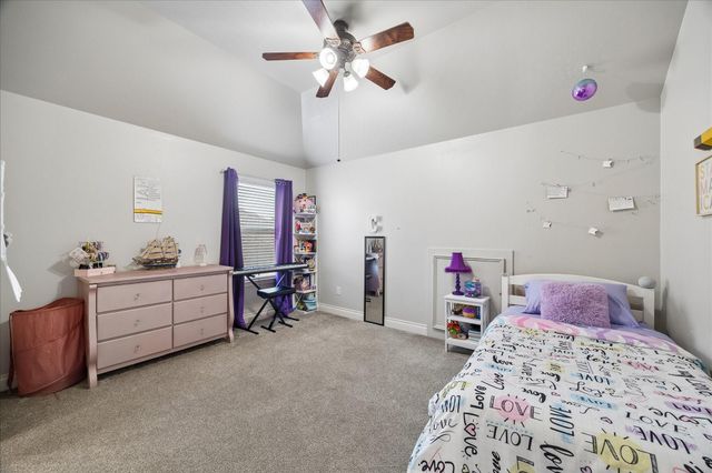 13619 Breakwater Path Loop, Houston, TX 77044