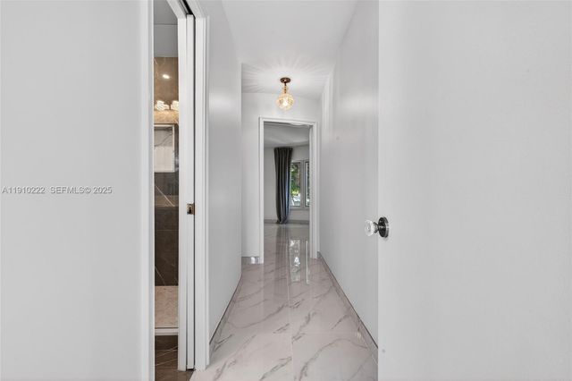 3414 Norfolk St, Pompano Beach, FL 33062