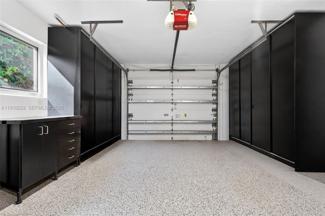 3414 Norfolk St, Pompano Beach, FL 33062