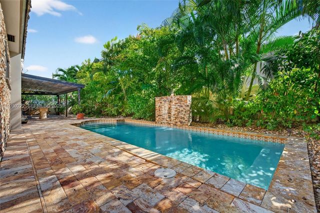 3414 Norfolk St, Pompano Beach, FL 33062