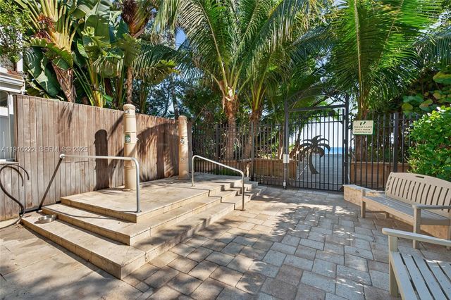 3414 Norfolk St, Pompano Beach, FL 33062