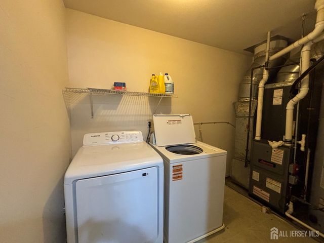 189 Sunshine Drive 189, Piscataway, NJ 08854