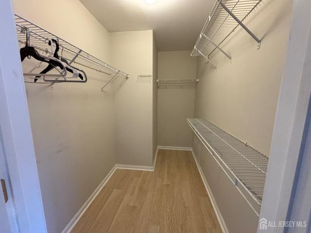 189 Sunshine Drive 189, Piscataway, NJ 08854