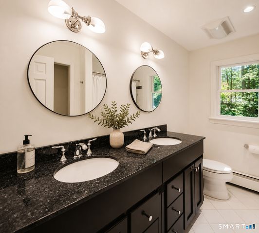 20 Kettle Creek Road, Weston, CT 06883